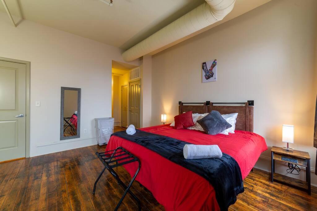 Apartament King Bed W/ Panoramic Views Of Dt! Rochester Zewnętrze zdjęcie